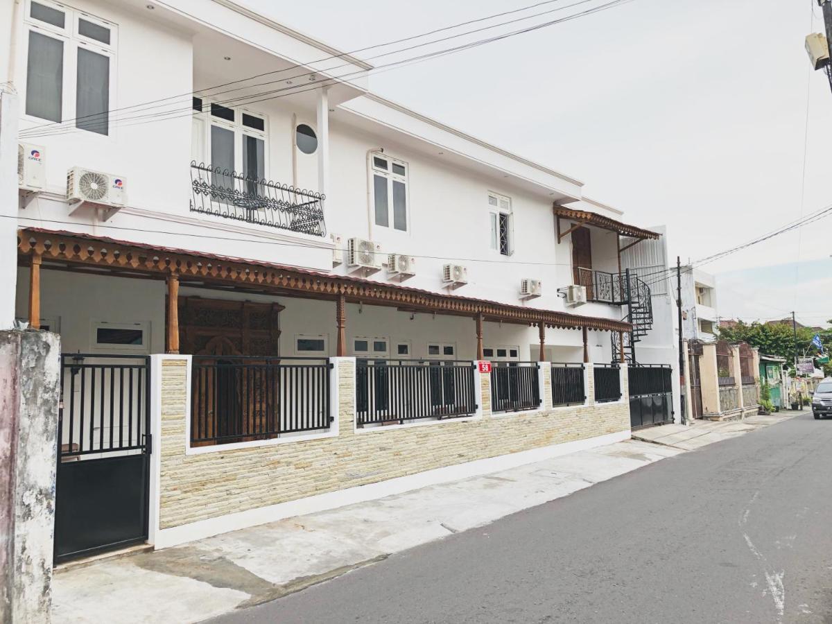 Guest house The Lawang Yogya
